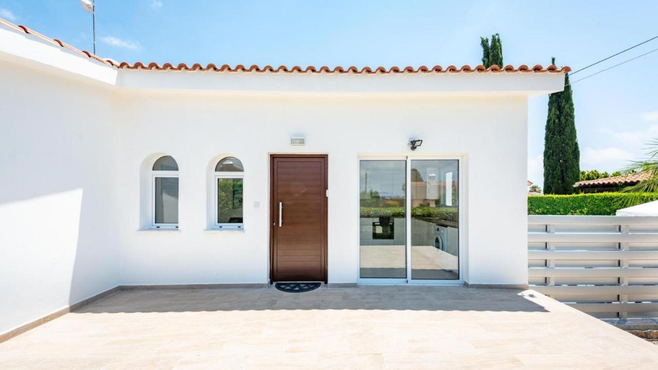 Bungalow Mikaella By Ezoria Villas Coral Bay Buitenkant foto