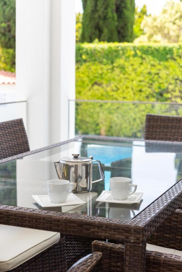 Bungalow Mikaella By Ezoria Villas Coral Bay Buitenkant foto