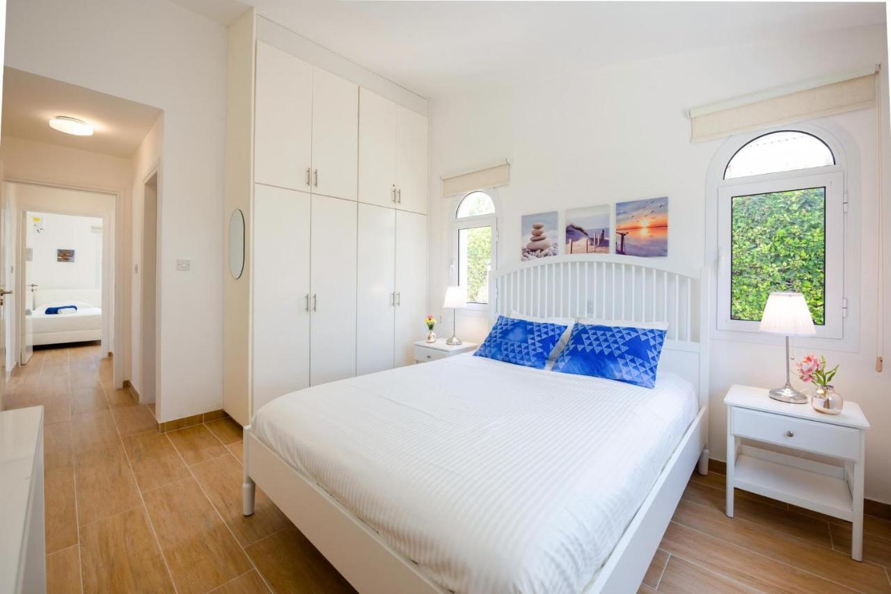 Bungalow Mikaella By Ezoria Villas Coral Bay Buitenkant foto